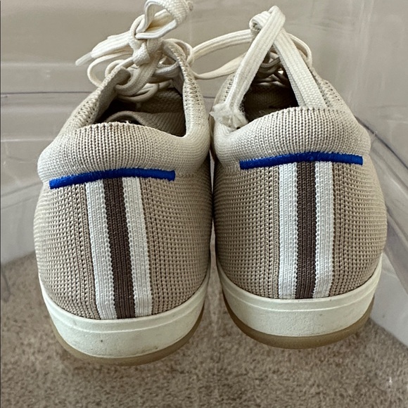 Rothys The Lace Up Sneaker Biscuit/Cream - Picture 4 of 8